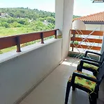 Hills View Apartamento