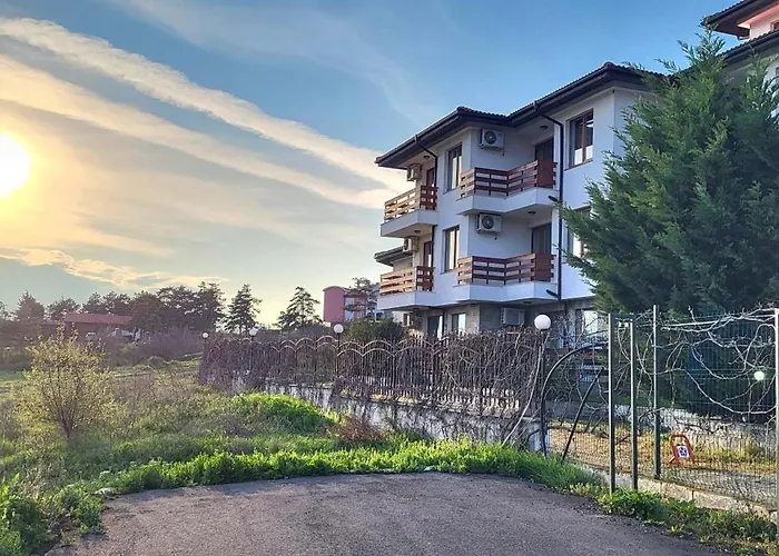 Hills View * Sluneční pobřeží