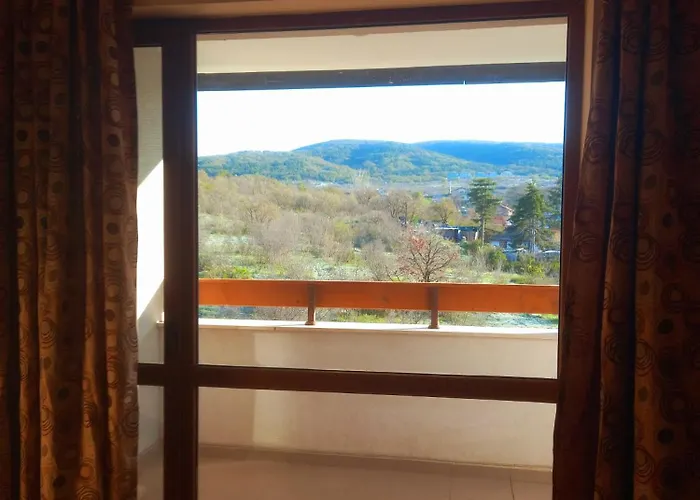 Hills View Apartmán