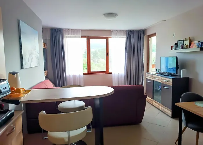 Hills View Apartmán *